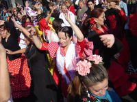 Bailando por Sevillanas